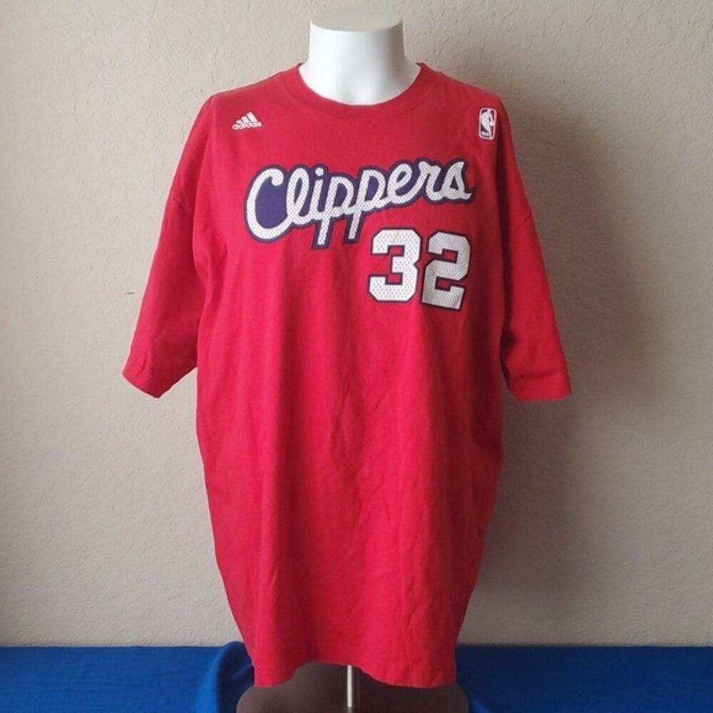 Vintage Adidas LA Clippers Blake Griffin #32 Graphic T-Shirt – Size 2XL
